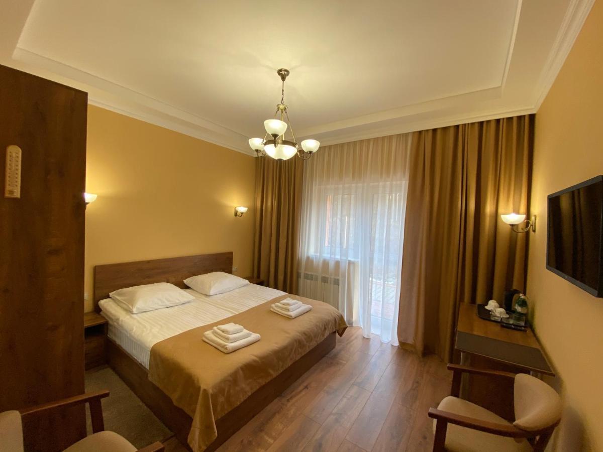 Сонячна Соната Hotel Polyana  Exterior foto